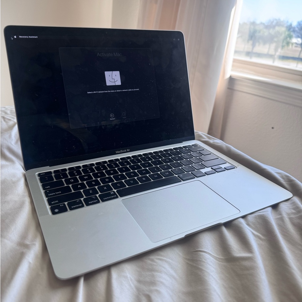 2020 MacBook Air 13”